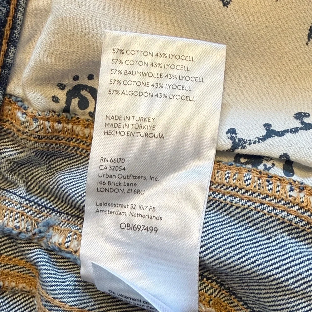 We The Free Denim Jeans with Brass Details - Picture 3 of 10